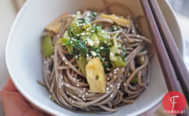 Szybka Sałatka Z Makaronem Soba Z Kokosem Boy Choy