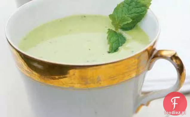 Schłodzona zupa grochowa z pesto miętowym