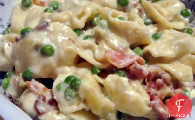 Prosty & Kremowy Tortellini Alfredo