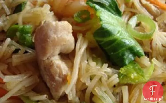Pancit Wieprzowy I Krewetkowy