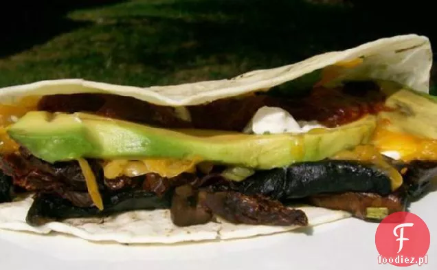Portabella & Sun-Suszone Pomidory Quesadilla