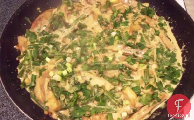 Pikantne curry z bakłażanem i zieloną fasolą