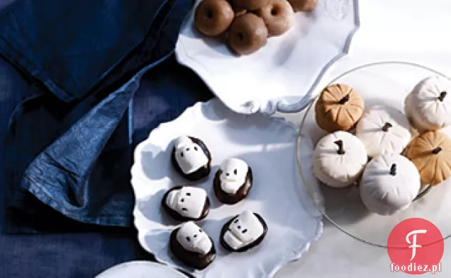Kwadratowa Dynia-ciasto Petits Fours z miodowo-czekoladową glazurą