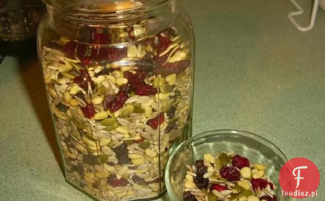 Cranberry Nut Snack Mix