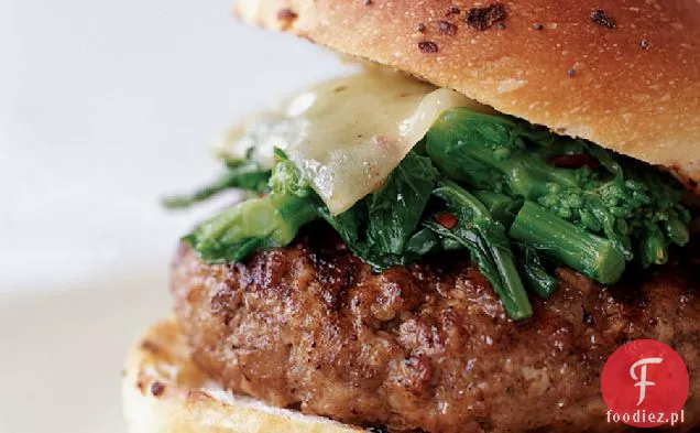 Hamburgery Rabe z kiełbasą i brokułami