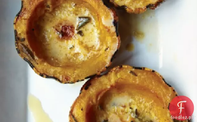 Pierogi Squash ze śmietaną i szałwią