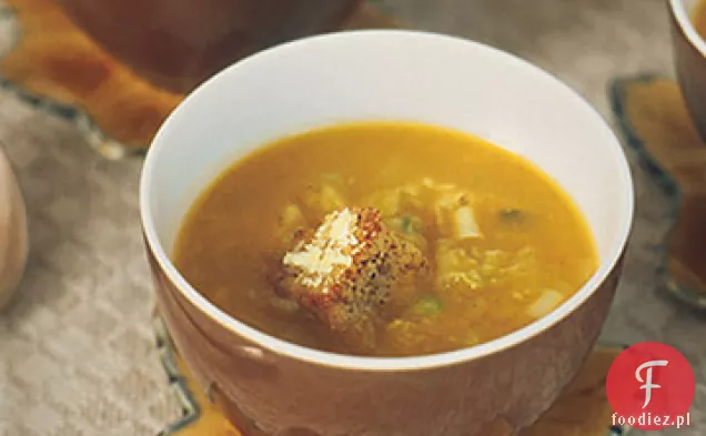 Zupa z dyni imbirowej z grzankami z parmezanem