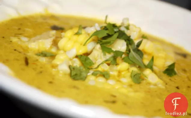 Żółta zupa z dyni i kukurydzy