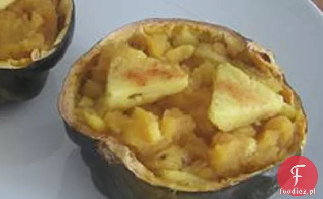 Ananas Cynamon Faszerowany Acorn Squash