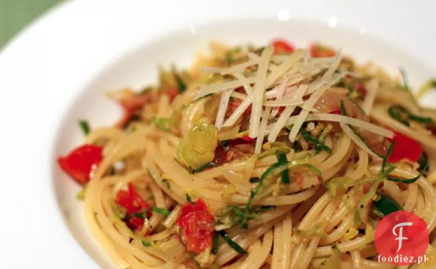 Spaghetti Z Pancettą I Brukselką