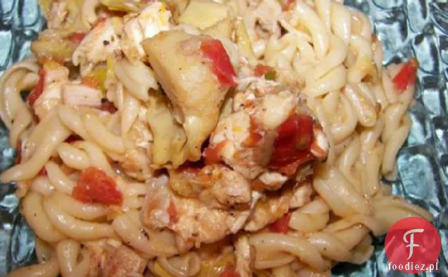 Penne z kurczakiem i karczochami