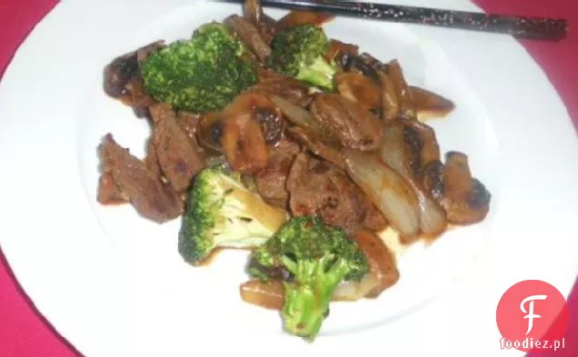 Nat ' s easy peppery Beef Broccoli Stir Fry