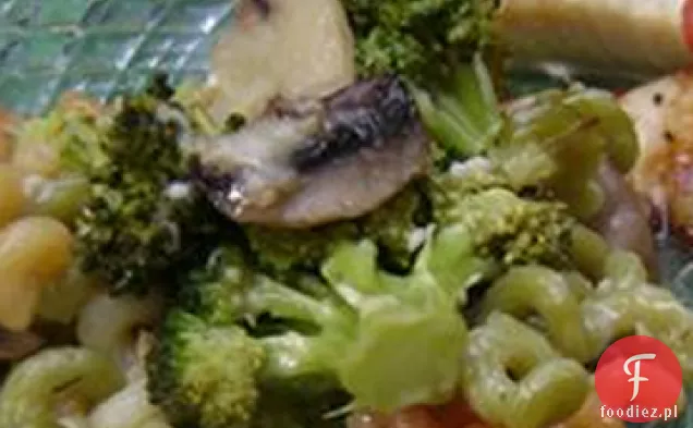Cavatelli, brokuły i grzyby