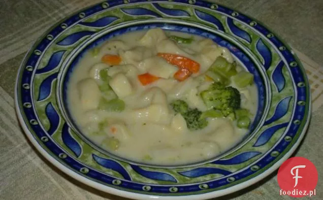 Tortellini i zupa warzywna