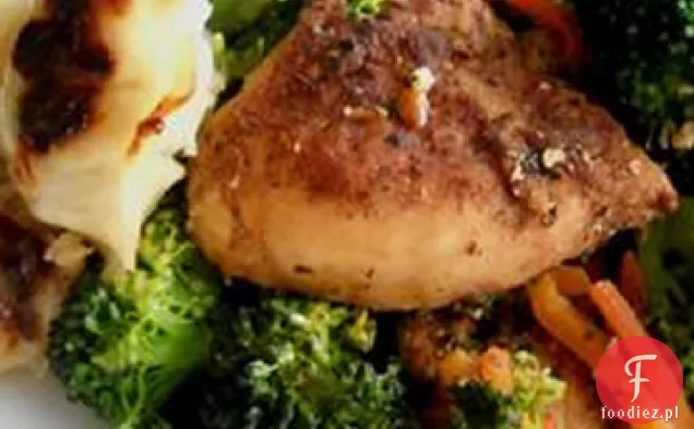 Sól i pieprz kurczak Stir Fry