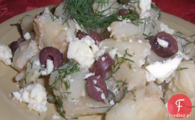 Sałatka ziemniaczana z serem Feta i oliwkami