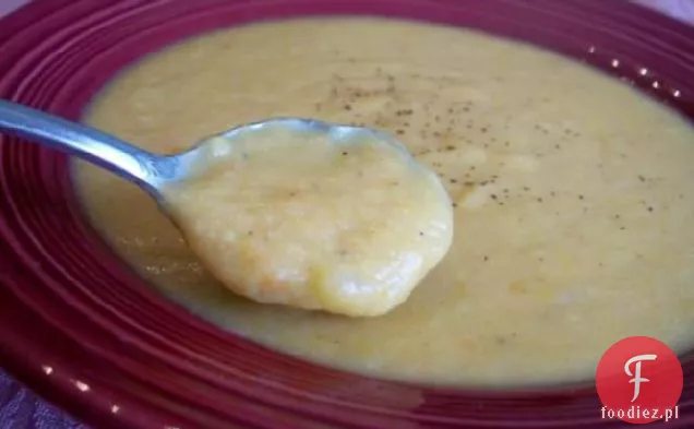 Zupa z kalafiora i marchwi