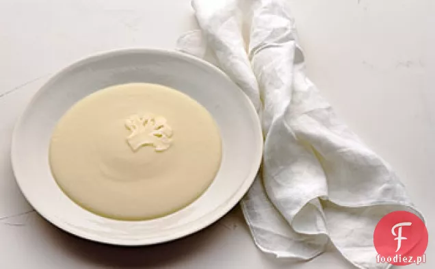 Vichyssoise z kalafiorem i maślanką