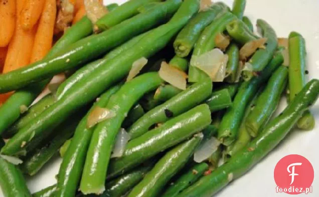 Onion & Garlicky Green Beans