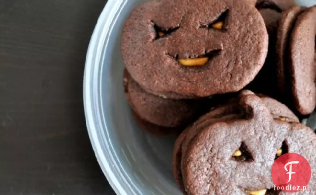 Czekoladowe Masło Orzechowe Jack-O-Lantern Cookies