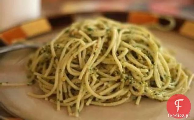 Spaghetti z pesto Bazyliowo-pistacjowym