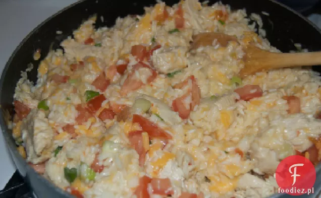Velveeta Cheesy Chicken & Rice Patelnia