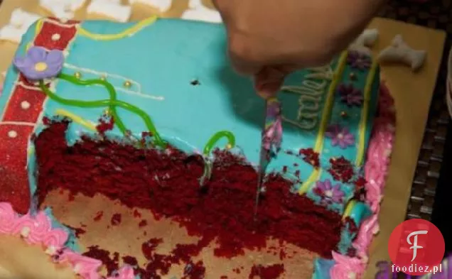 Extra Moist Red Velvet Cake