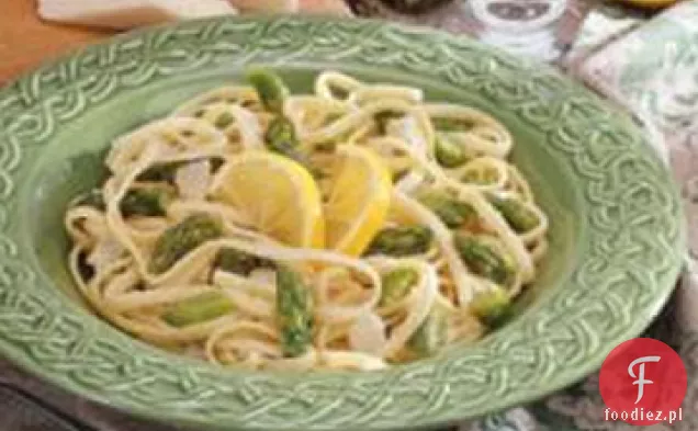 Szparag Linguine