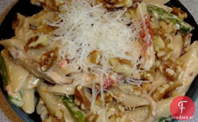 Penne Cremini - z suszonymi pomidorami i orzechami włoskimi