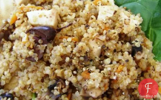 Pięć (Lub Więcej!) Składnik Czosnek Quinoa