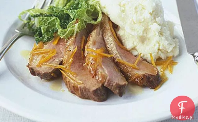 Kaczka Z Pomarańczą Sewilską I Kapustą Savoy