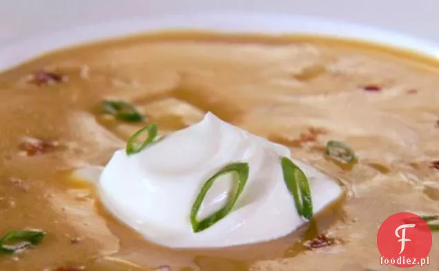 Zupa Z Pieczonych Ziemniaków Z Serem Cheddar