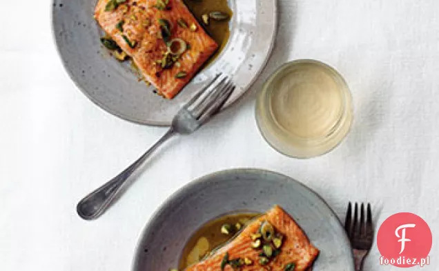 Arctic Char z pistacjowo-pomarańczowym winegretem