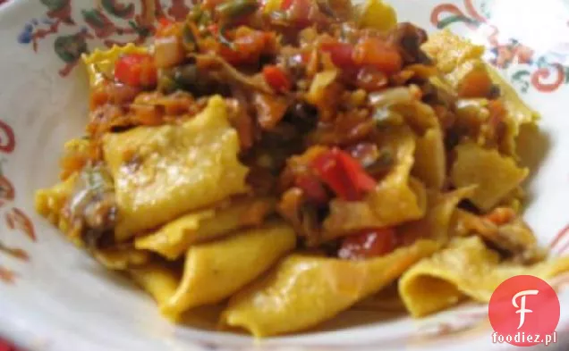 Pappardelle Bolognese Con Verdure