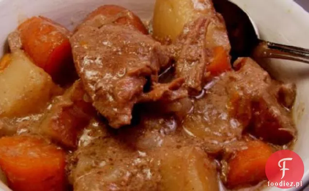 Powolny i łatwy gulasz wołowy