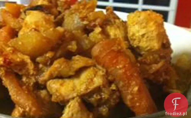 Pikantny Koreański Wolno Gotowany Kurczak (Dhak Dori Tang)