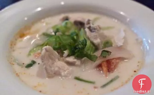 Tajska zupa z kurczaka i kokosa (Tom Kha Kai)