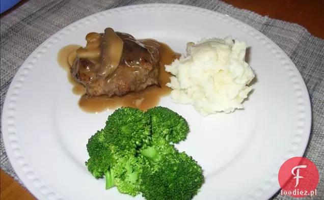 Hamburger Stroganoff z kremem z rosołu
