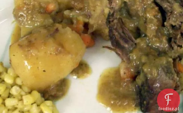 Sheila ' s Savory Pot Roast and Vegetables With Gravy