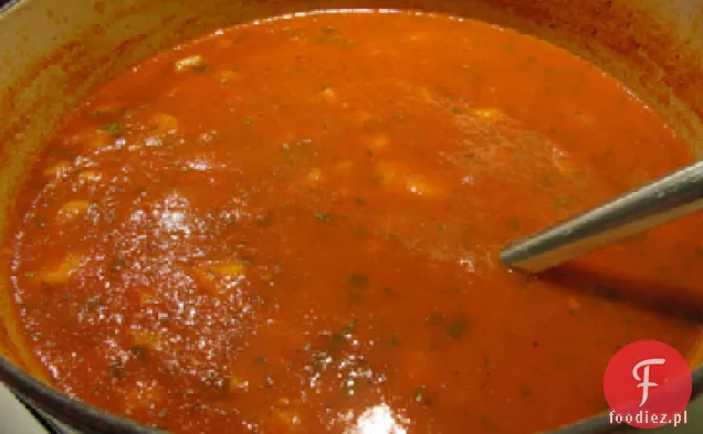 Pikantna zupa pomidorowa