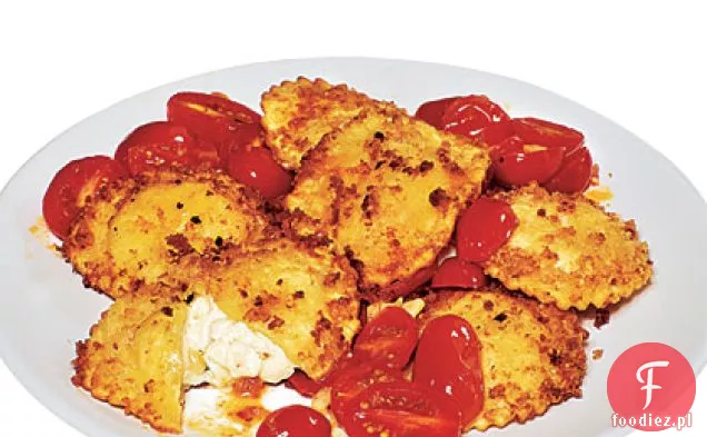 Szybkie chrupiące Ravioli z pieczonym sosem pomidorowym