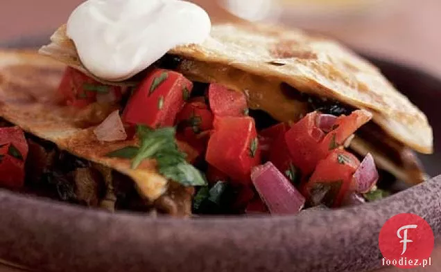 Portobello Quesadillas z Pico de Gallo