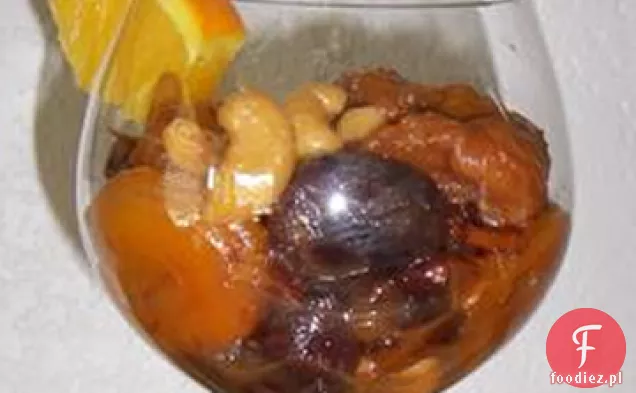 Naprawdę, Naprawdę Wspaniała Sałatka Z Suszonych Owoców