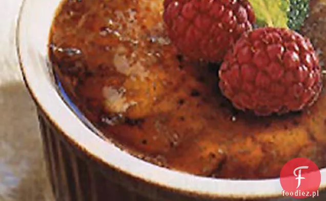 Waniliowy Crème Brûlée z malinami