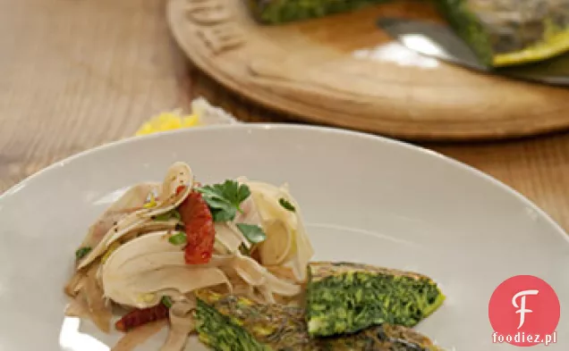 Sałatka z kopru włoskiego z krewnymi pomarańczami