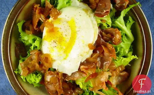 Sałatka z cykorii z chrupiącą Prosciutto i ciepłą szalotką-masło Vi
