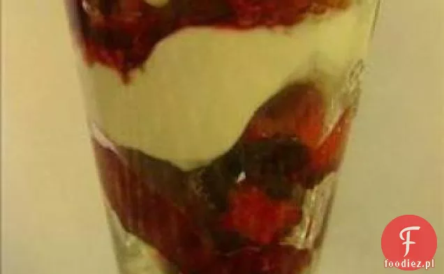 Fruit Crunch Sundae