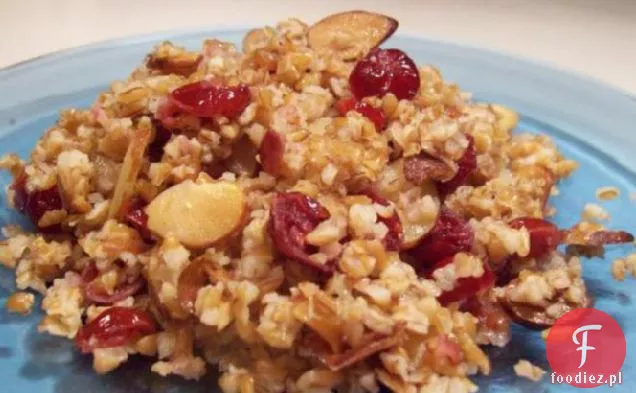 Bulgur Pilaf W / migdały i żurawina