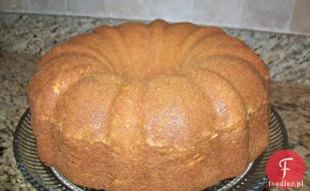 Sary ' s Sour Cream Cake