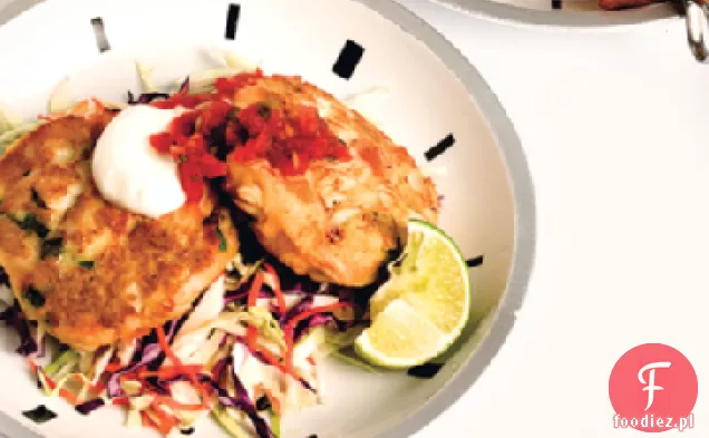 Ciastka krabowe Jalapeño ze Slaw i salsą